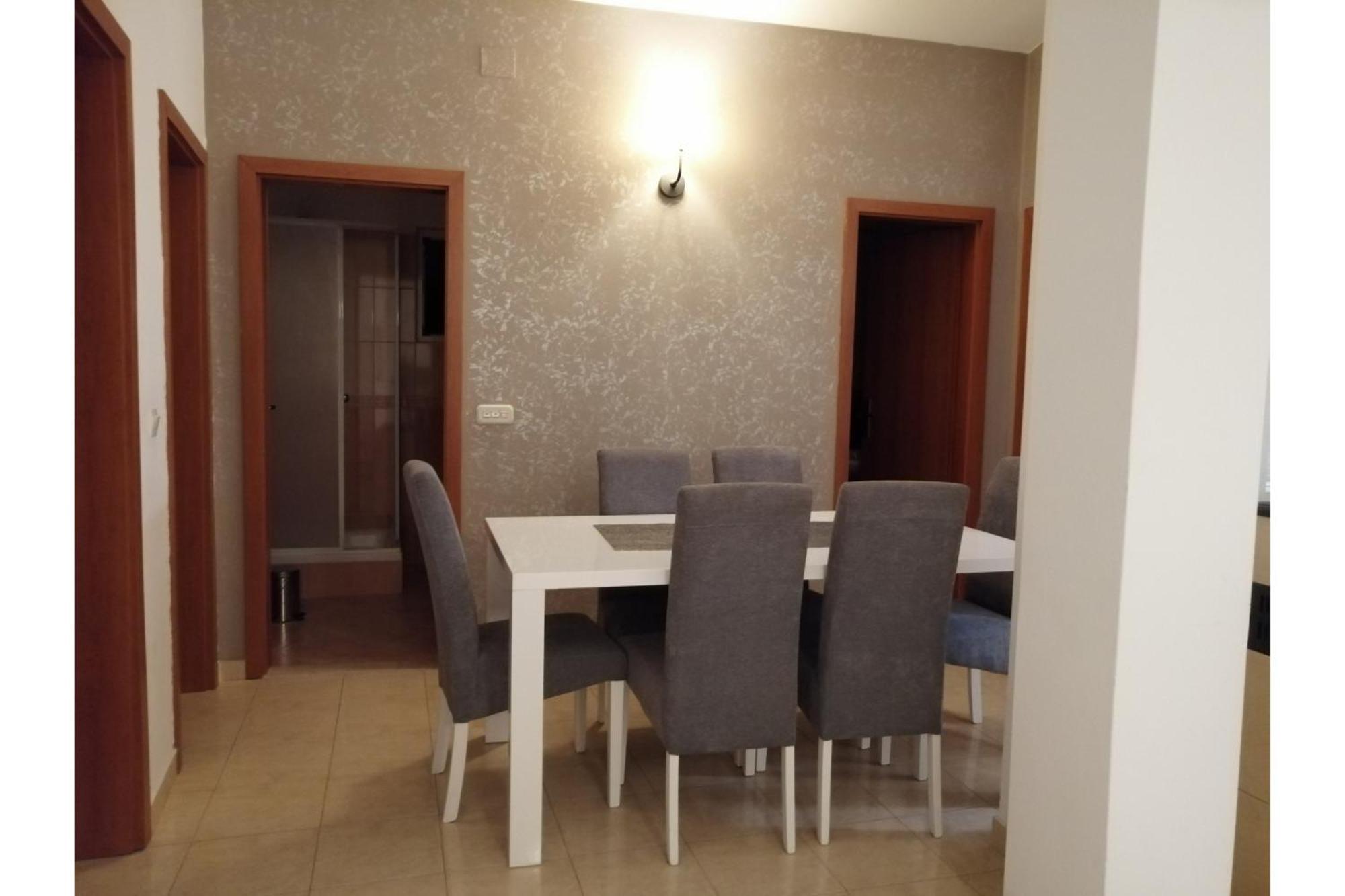 Apartment Flowers Bibinje Ngoại thất bức ảnh
