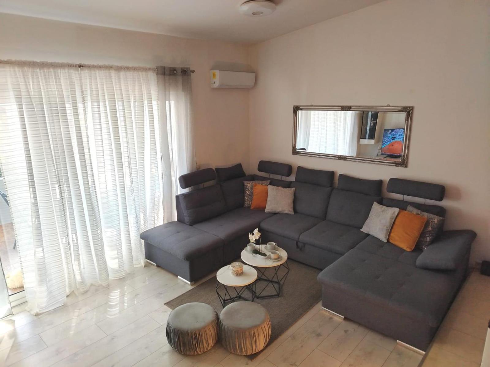 Apartment Flowers Bibinje Ngoại thất bức ảnh
